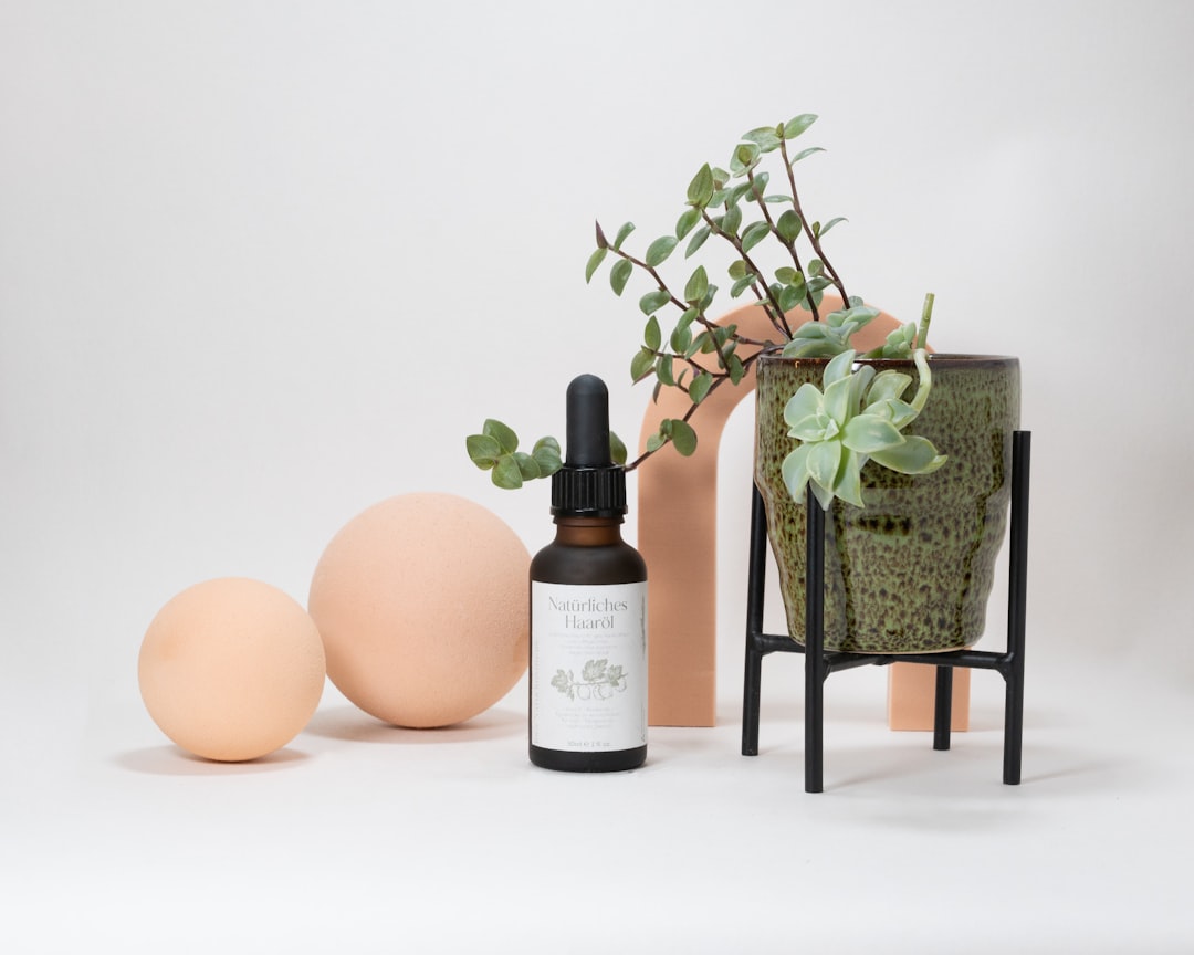 Herbal tincture bottle for calming support