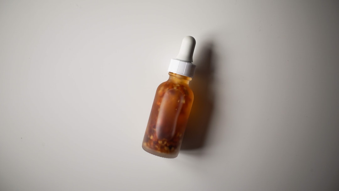 herbal tincture dropper bottle for sang ju yin liquid extract