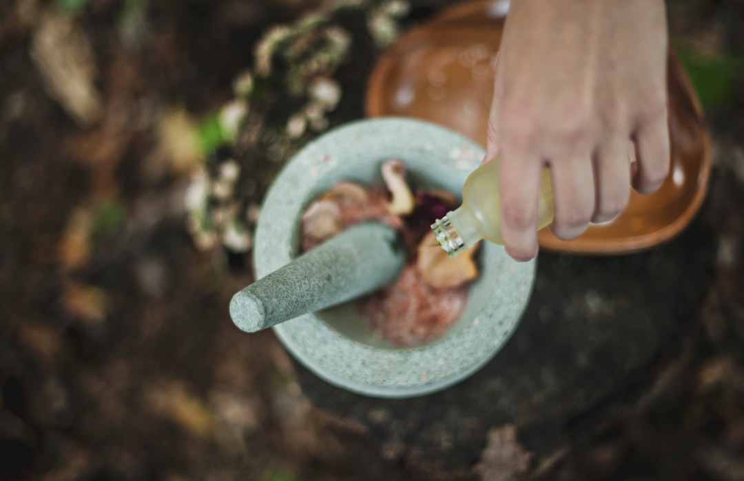 Preparing an herbal salve from plantain leaf